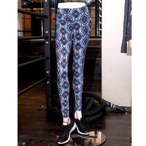 NWOT Victoria’s Secret Leggings 🍭